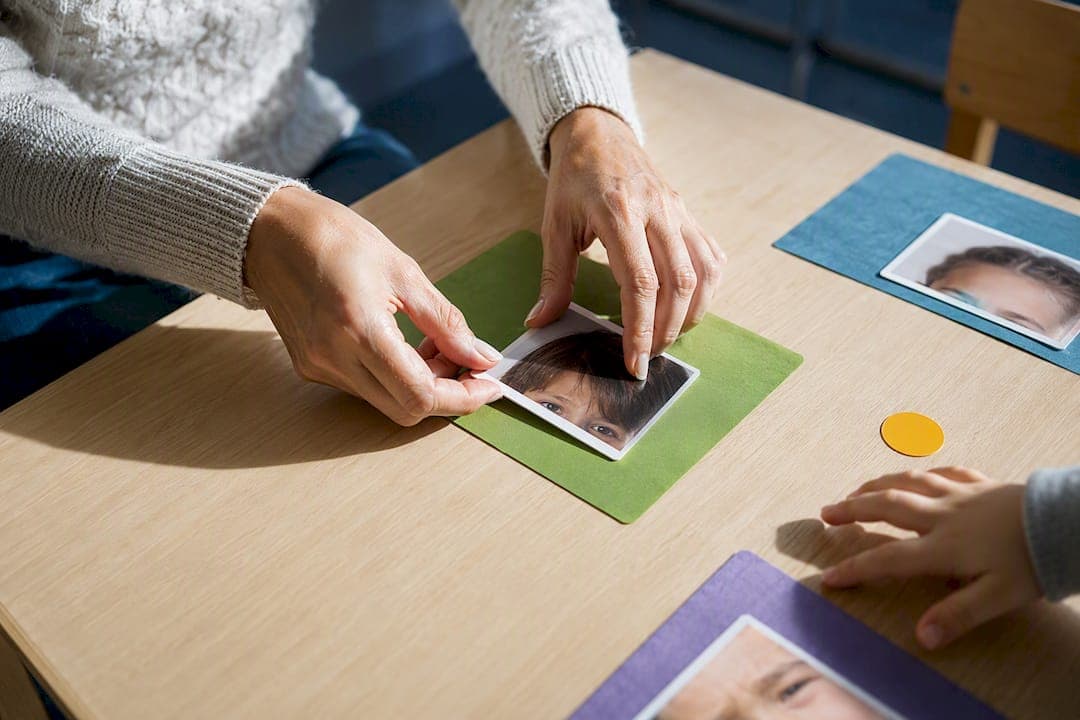10 Low Prep Emotion Sorting Activities Teachers Can Set Up in 10 Min